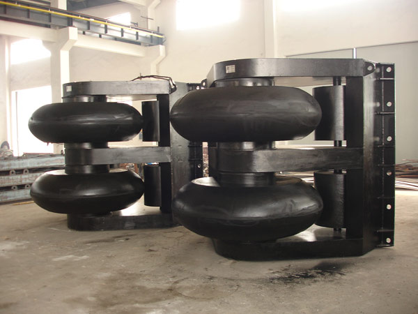 ת�����𽺻���